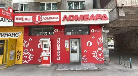 В Ауэзовском районе Алматы демонтировано около 1 500 незаконных вывесок с января 2026 года