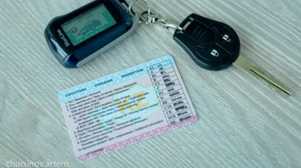 62 млн теңге қарызы бар қазақстандық жүргізуші куәлігінен айырылды