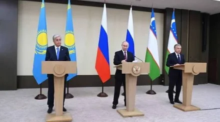 Путин Қазақстан және Өзбекстанмен әскери-техникалық ынтымақтастық туралы келісімдерді қайта қарауды тапсырды