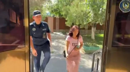  TikTok-тағы тікелей эфирде былапыт сөз айтқан түркістандық әйел жауапқа тартылды 