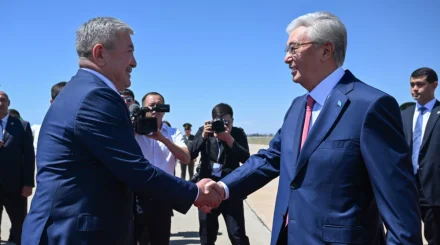 Президент прибыл в Кыргызстан