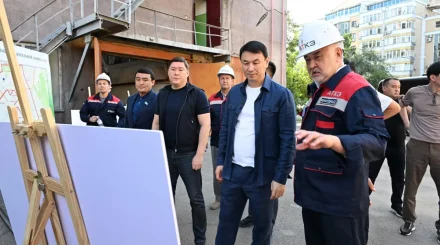 Аким Алматы Дархан Сатыбалды провел совещание по вопросам развития дошкольного образования