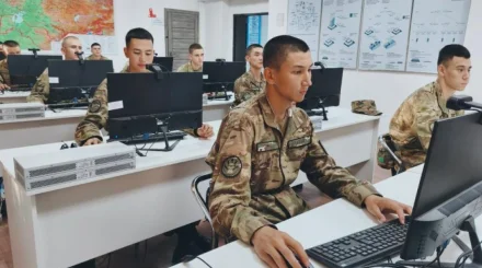   «Бөлімше командирлерін цифрлық даярлау» порталы іске қосылды   