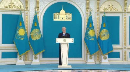 Касым-Жомарт Токаев в ходе телемоста дал старт строительству ряда стратегических автодорог