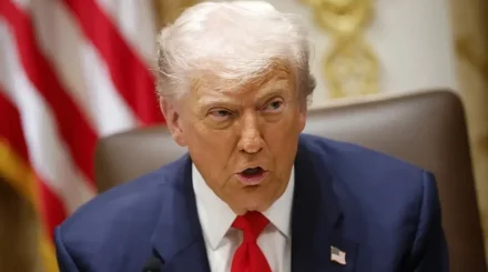 Шеттен шыққан екіжүзді: Дональд Трамп Иран билігін сынға алды