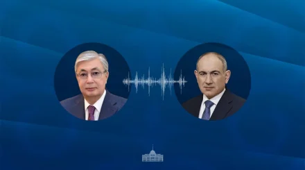 Токаев поздравил Пашиняна с переназначением на должность премьер-министра
