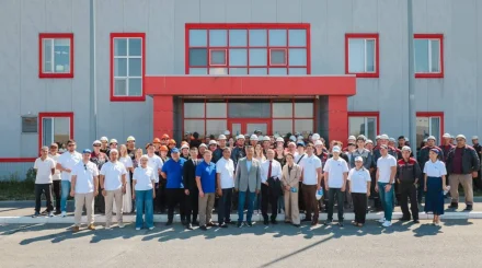 Демпартия "Ак жол" представила предвыборную программу коллективу ТОО "Seven Refractories Asia"