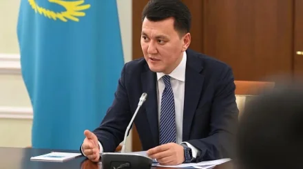 «Болмысымызға мүлдем жат»: Ерлан Қарин тойда уағыз айтқан ер адамды сынады