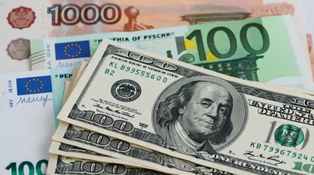 Доллар снова вырос: официальный курс поднялся до 475,38 тенге