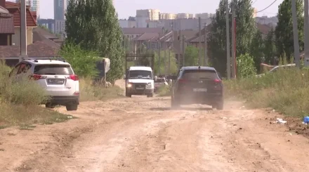 Ақтөбеде мердігері анықталған жолдар әлі күнге жөнделмеген