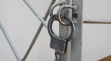 Ақтөбеде бұрынғы сүйіктісін аңдып, психологиялық қысым көрсеткен ер адам ұсталды