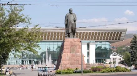 Алматыда Абай күніне орай концерттер мен әдеби кештер өтеді