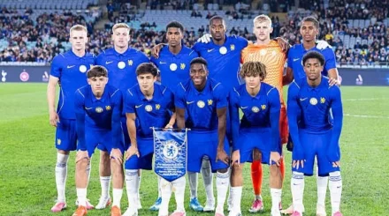   Дастан Сәтпаев «Челси» сапында алғашқы жүлдесін жеңіп алды   