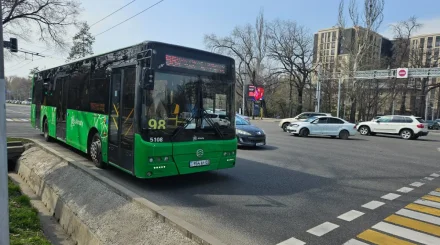 На концерт YE в Алматы запустят 60 бесплатных шаттлов: как будут работать транспорт и перекрытия