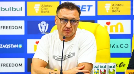 «Отступать некуда»: Уразбахтин сделал заявление перед матчем с «Левски»