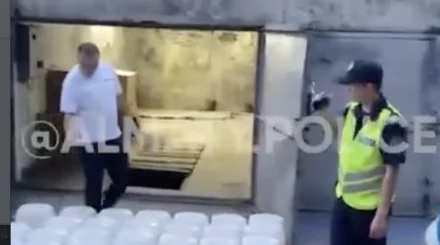 Нарколабораторию обнаружили в неприметном гараже в Алматы