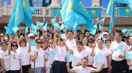 Аида Балаева жастарды Халықаралық жастар күнімен құттықтады