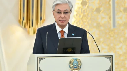 Глава государства наградил граждан, внесших весомый вклад в развитие страны