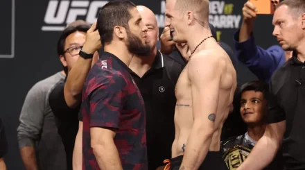 Махачев и Гэрри показали одинаковый вес перед титульным боем UFC 330