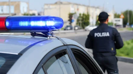 Полицейские доставили в больницу ребенка с тяжелой травмой в области Абай 
