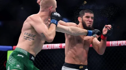 Шавкат Рахмоновтың дивизионында UFC чемпионы атағы қорғалды