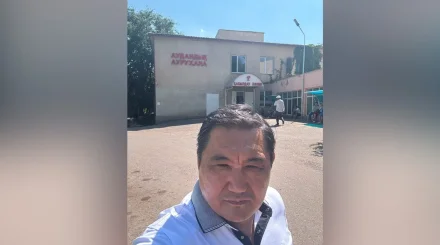 «Дұға жасап отырмыз»: Бақытжан Базарбек жол апатына қатысты түсініктеме берді