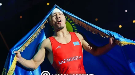 Казахстанские борцы выиграли 15 медалей на Гран-при в Дортмунде
