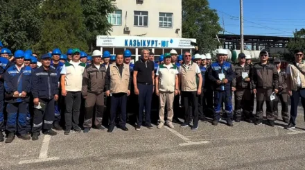  «Ауыл» партиясы Шымкентте мұнай-логистика саласының еңбек ұжымымен кездесті 