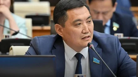 Мәжілістің экс-депутаты Бақытжан Базарбек жаяу жүргіншіні қағып кетті ме