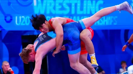 Казахстанский борец Кальмагамбетов вышел в финал чемпионата мира
