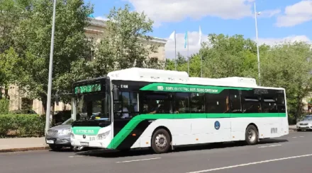 Автобусы, метро и LRT станут бесплатными в Астане и Алматы на один день