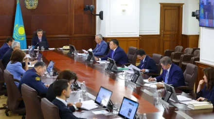 Олжас Бектенов жаңа Конституция қағидаттарын білім беру жүйесіне енгізуді тапсырды