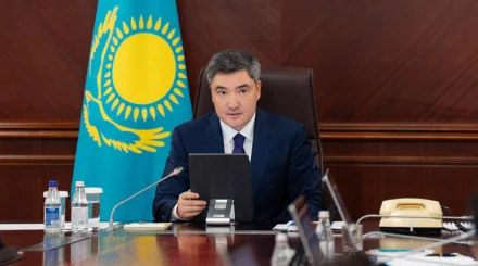 «Взять на личный контроль»: Бектенов раскритиковал темпы ремонта школ в регионах