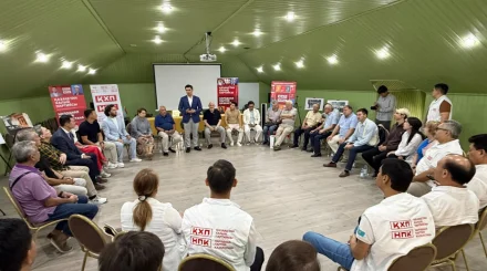   Қазақстан Халық партиясының төрағасы зиялы қауым өкілдерімен жүздесті   