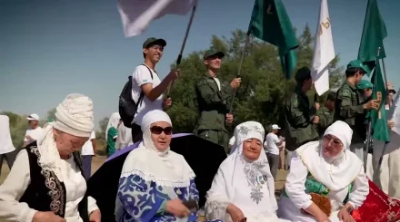 «Ауыл» партиясының өкілдері Шымкентте тұрғындармен және еңбек ұжымдарымен кездесті