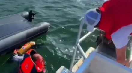Спасательный катер помог спасти человека на Бухтарминском водохранилище