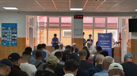  «Ақ жол» партиясының сайлауалды штабы «Астана-Теплотранзит» АҚ ұжымымен кездесті 
