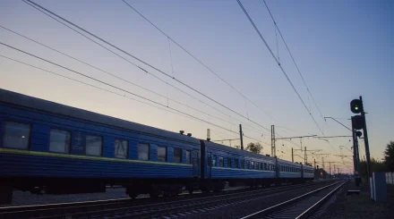 Вагонның үстіне шығып суретке түспек болған жасөспірімді тоқ соқты