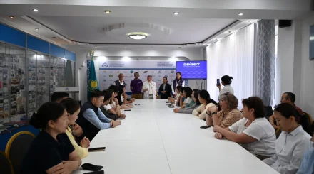  «Әділет» партиясы Түркістан, Абай, Ақтөбе және Маңғыстауда бастамаларын таныстырды 