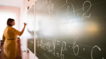 Учителей освободят от лишней отчетности — Минпросвещения