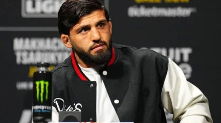 Арман Царукян UFC-дегі ең үлкен гонорарын алады