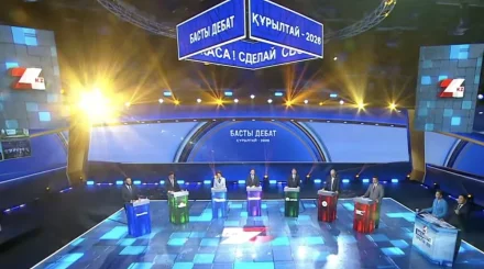 Алимент қоры, жастарға грант, төрт күндік жұмыс: партия басшылары халықтан түскен сауалдарға қалай жауап берді