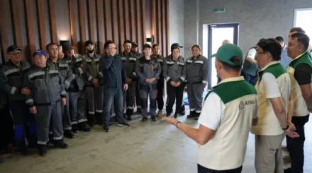  «Ауыл» партиясының өкілдері Павлодардағы «AndasAgro» ұжымымен кездесті 