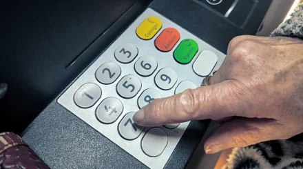 Алаяқтан сақ болыңыз: ҚазАвтоЖол мердігерлерге ескерту жасады