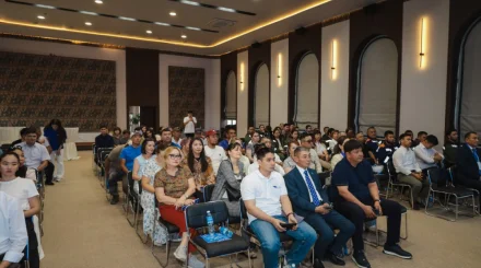 "Ак жол" встретилась с трудовыми коллективами "Каспиймунайгаз" и "Атырау Жарык" в Атырауской области