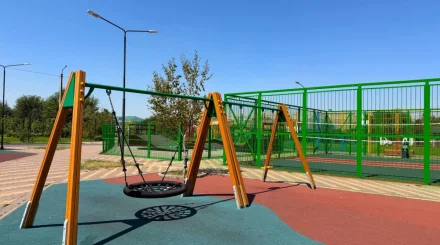 Алматыда Алтын Бесік шағынауданында спортпен шұғылдануға және отбасылық демалысқа арналған қоғамдық кеңістік жаңартылды
