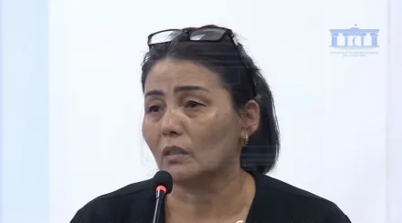 «Өзегім өртенді»: Ұлдана Мырзуанның анасы сотта көз жасына ерік берді