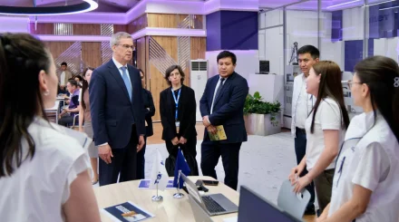   Халықаралық байқаушылар «Әділет» партиясы штабының жұмысымен танысты   