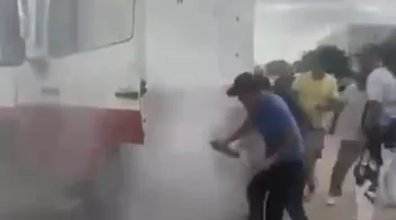 Полицейские предотвратили возгорание автомобиля в Актау