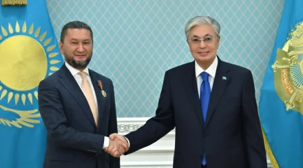   Мемлекет басшысы Тойли Курбанов ІІ дәрежелі «Достық» орденімен марапатталды   